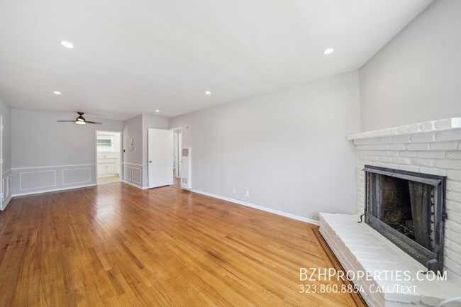 5301 Vantage Ave in Los Angeles, CA - Building Photo - Building Photo