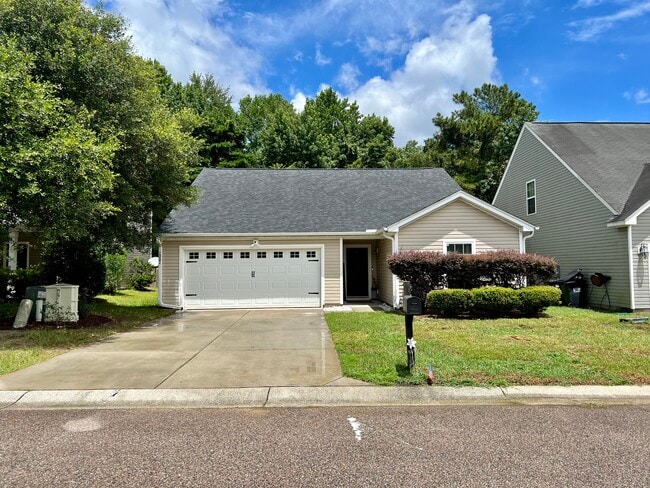 2002 Claybourne Ct in Summerville, SC - Building Photo - Building Photo