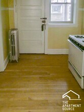 3817 N Lawndale Ave, Unit 2E in Chicago, IL - Building Photo - Building Photo
