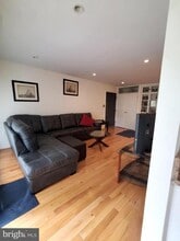 878 College Pkwy in Rockville, MD - Building Photo - Building Photo