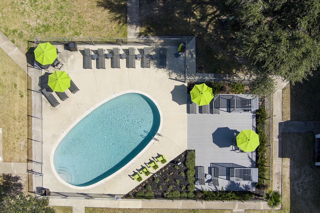 The Grove at Southwood in College Station, TX - Foto de edificio