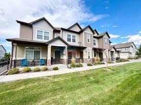 3861 N Himalaya Rd in Denver, CO - Building Photo