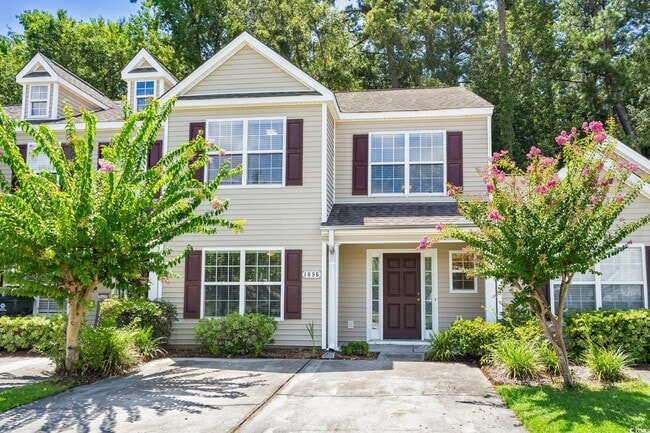 property at 1096 Harvester Cir