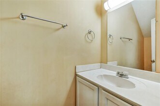 4047 Elm St in Chamblee, GA - Building Photo - Building Photo