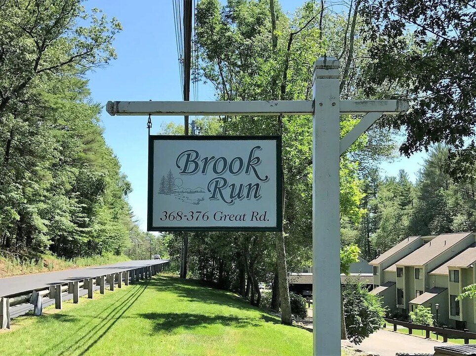 370 Great Rd in Acton, MA - Foto de edificio