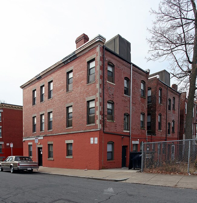 40 Ditson St in Boston, MA - Building Photo - Building Photo