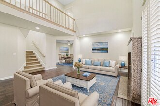 24609 Senda Salvia in Calabasas, CA - Building Photo - Building Photo