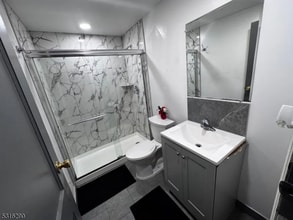 223 Wyoming Pl in Manville, NJ - Building Photo - Building Photo