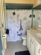 11076 NW 23rd Ct in Sunrise, FL - Building Photo - Building Photo