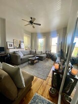 8 Centre St, Unit 1 in Boston, MA - Building Photo