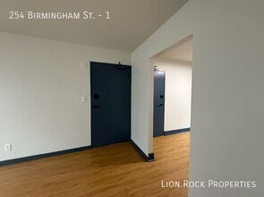 254 Birmingham St in St. Paul, MN - Building Photo - Building Photo
