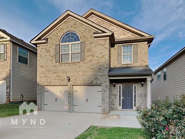 property at 125 Tyre Dr