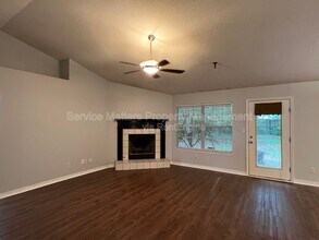 4742 Spencer Oaks Blvd in Milton, FL - Building Photo - Building Photo