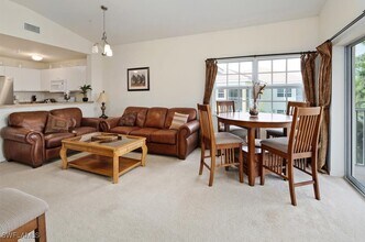 4510 Botanical Pl Cir in Naples, FL - Building Photo - Building Photo