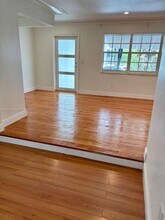 130 Malaga Ave in Coral Gables, FL - Foto de edificio - Building Photo