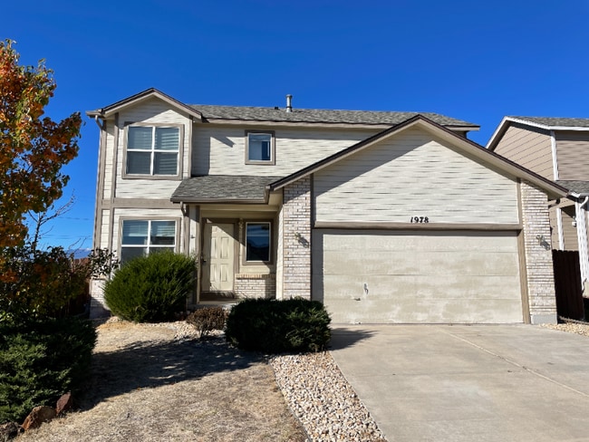 property at 1978 Lattern Ct
