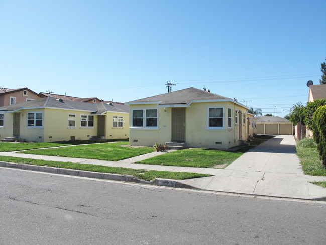 3518 Los Flores Blvd in Lynwood, CA - Building Photo - Building Photo