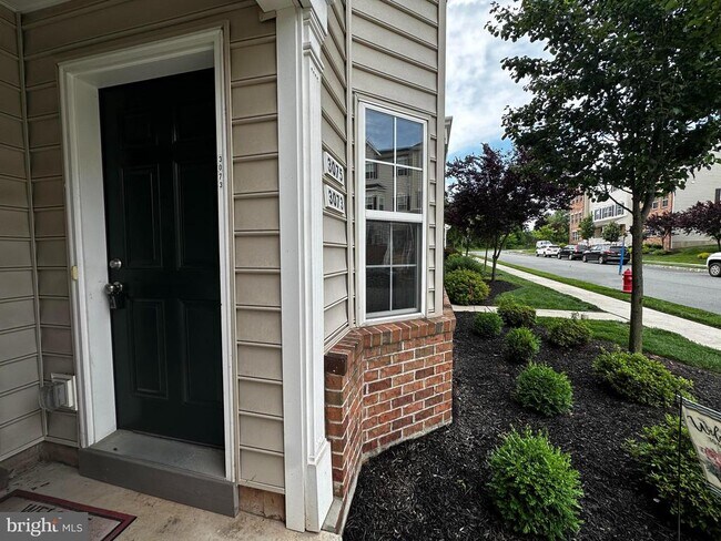 3073 Goshen Dr in Pennsburg, PA - Building Photo - Building Photo