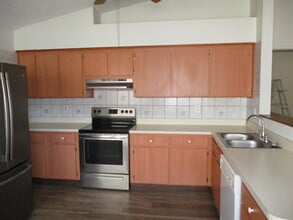 3006 Annadale Cir in Brandon, FL - Foto de edificio - Building Photo
