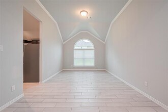17 Rd 6615 in Mont Belvieu, TX - Building Photo - Building Photo