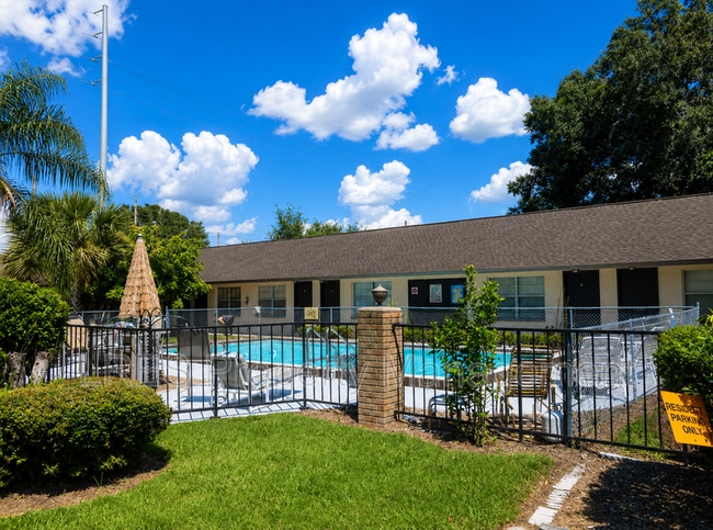 property at 1031 Columbia Ave