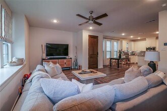 264 Spring Hill Rd in Flower Mound, TX - Building Photo - Building Photo