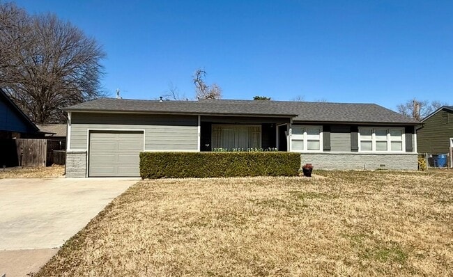 property at 1557 E 49th Pl