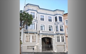 1633 Washington in San Francisco, CA - Building Photo - Building Photo