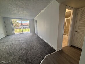 225 Turtle Lake Ct in Naples, FL - Building Photo - Building Photo