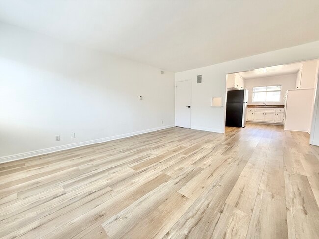 property at 1541 N Formosa Ave