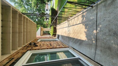 191 Hillcrest Terrace in Bloomingdale, IL - Building Photo - Building Photo