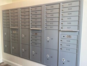 60 Shirley Ave-Unit -406 in Revere, MA - Building Photo - Building Photo