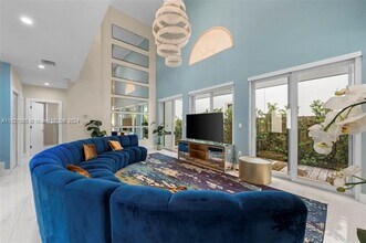 1930 SW 12th Ave in Miami, FL - Foto de edificio - Building Photo