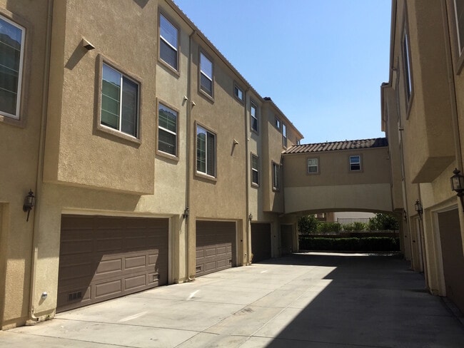 property at 1891 Fargo Ln