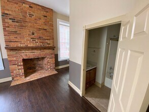 26 W Old St in Petersburg, VA - Building Photo - Building Photo