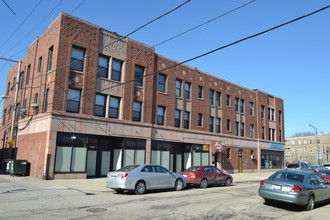 1701 W 79th St in Chicago, IL - Foto de edificio - Building Photo