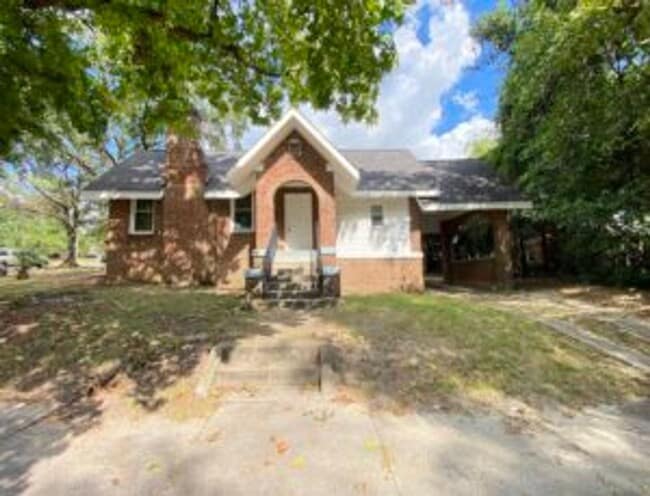 19 Hollywood Ct in Columbia, SC - Building Photo - Building Photo
