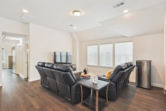 2346 Perdue Ave in Irving, TX - Building Photo - Building Photo