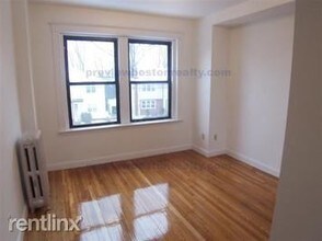 23 Cummings Rd-Unit -APT# 1-R in Boston, MA - Building Photo - Building Photo