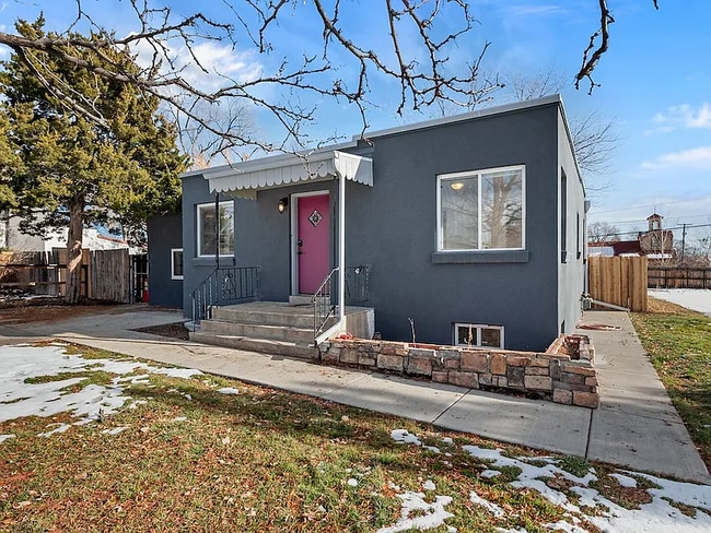 property at 198 S Holland St