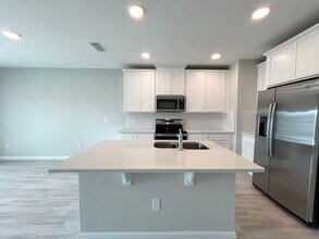 4256 Campsite Lp in Orlando, FL - Building Photo - Building Photo