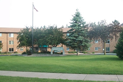 Glynn Park in Oshkosh, WI - Building Photo