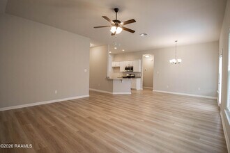 304 Tall Meadows Ln in Lafayette, LA - Building Photo - Building Photo