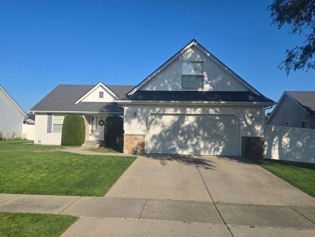 property at 10476 N Seaside St