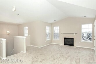 4121 Hampton Ridge Blvd in Howell, MI - Building Photo - Building Photo