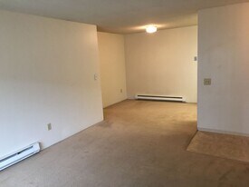 2215 S Chase St in Port Angeles, WA - Building Photo