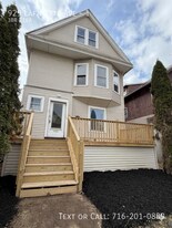 929 Lafayette Ave in Buffalo, NY - Building Photo