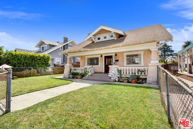 property at 1246 W 48th St