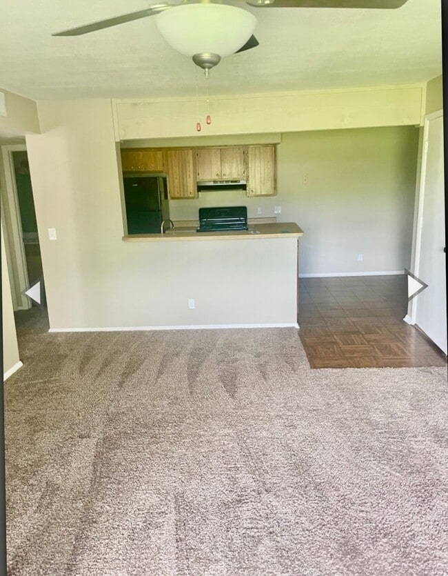 property at 5966 E 33rd Ct