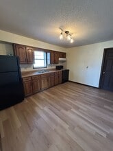 910 N Grand St in Pittsburg, KS - Building Photo - Building Photo